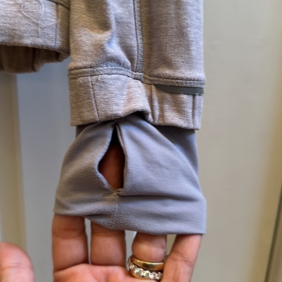Lululemon Forthright 1/2 Zip Pullover Jacket Heathered Medium Grey Size 6 - Picture 3 of 14